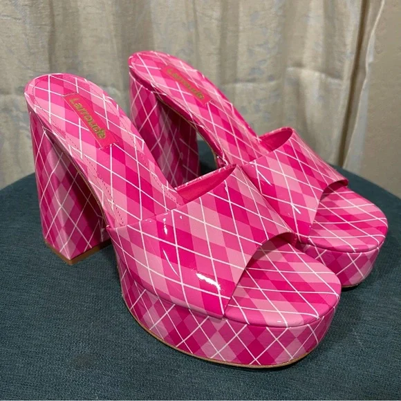 LARROUDEBRAND NEW! Dolly Argyle Platform Mule Size: 7